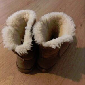 Woman Winter Boots Size 6